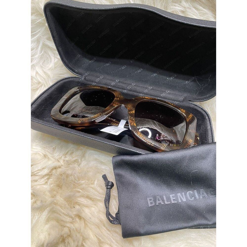 Balenciaga Over sized Square Frame Sunglasses NWT MSRP $490‎ - Picture 2 of 8